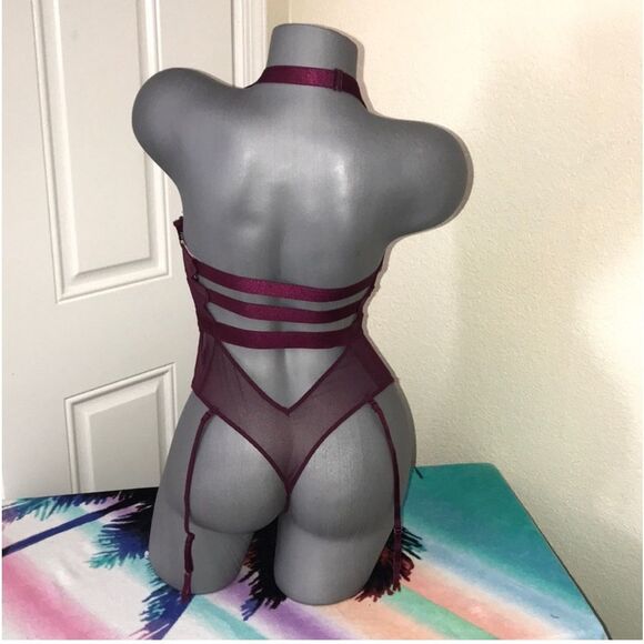 VICTORIA'S SECRET LINGERIE TEDDY BODYSUIT LIGHT PADDED UNDERWIRE. NWT - Picture 4 of 7